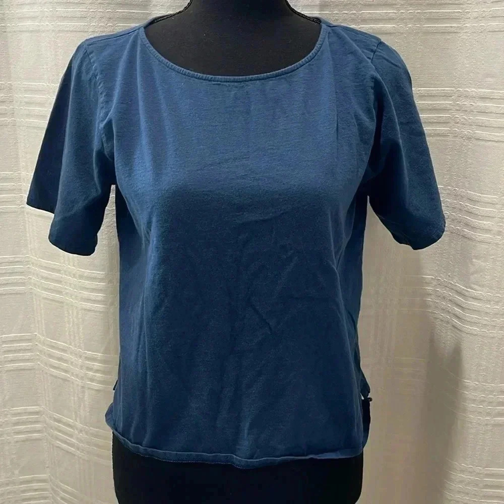 Patagonia crop tee shirt